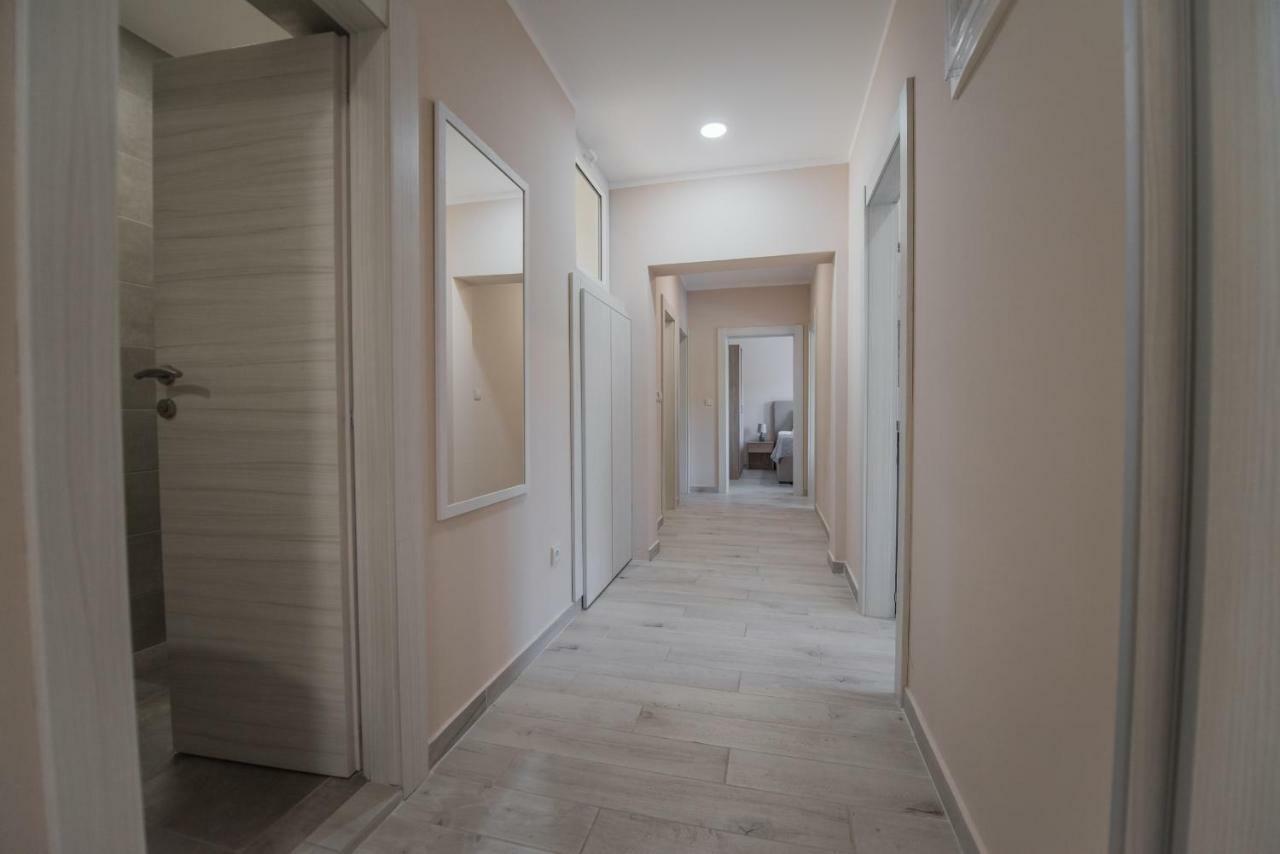 Apartment Vrutak Kotor Exteriör bild